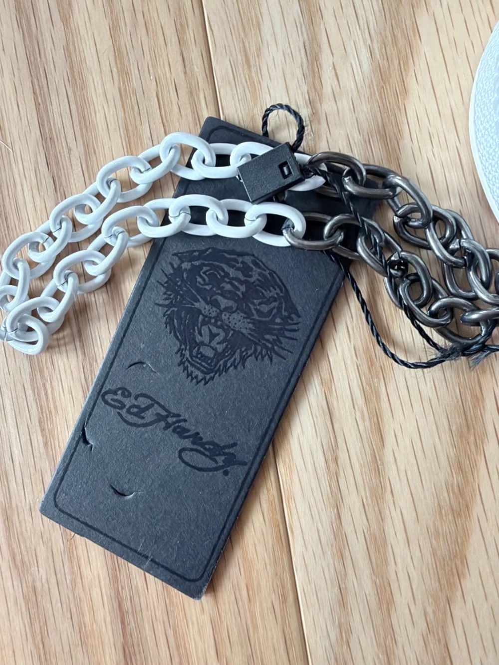 Ed Hardy Heart Coin Purse Wristlet White Tattoo Love Print Chain Y2K NWT